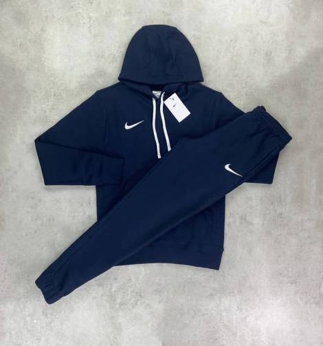 Navy_Blue_Tracksuit